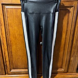 NEW SPANX Black and White Leggings